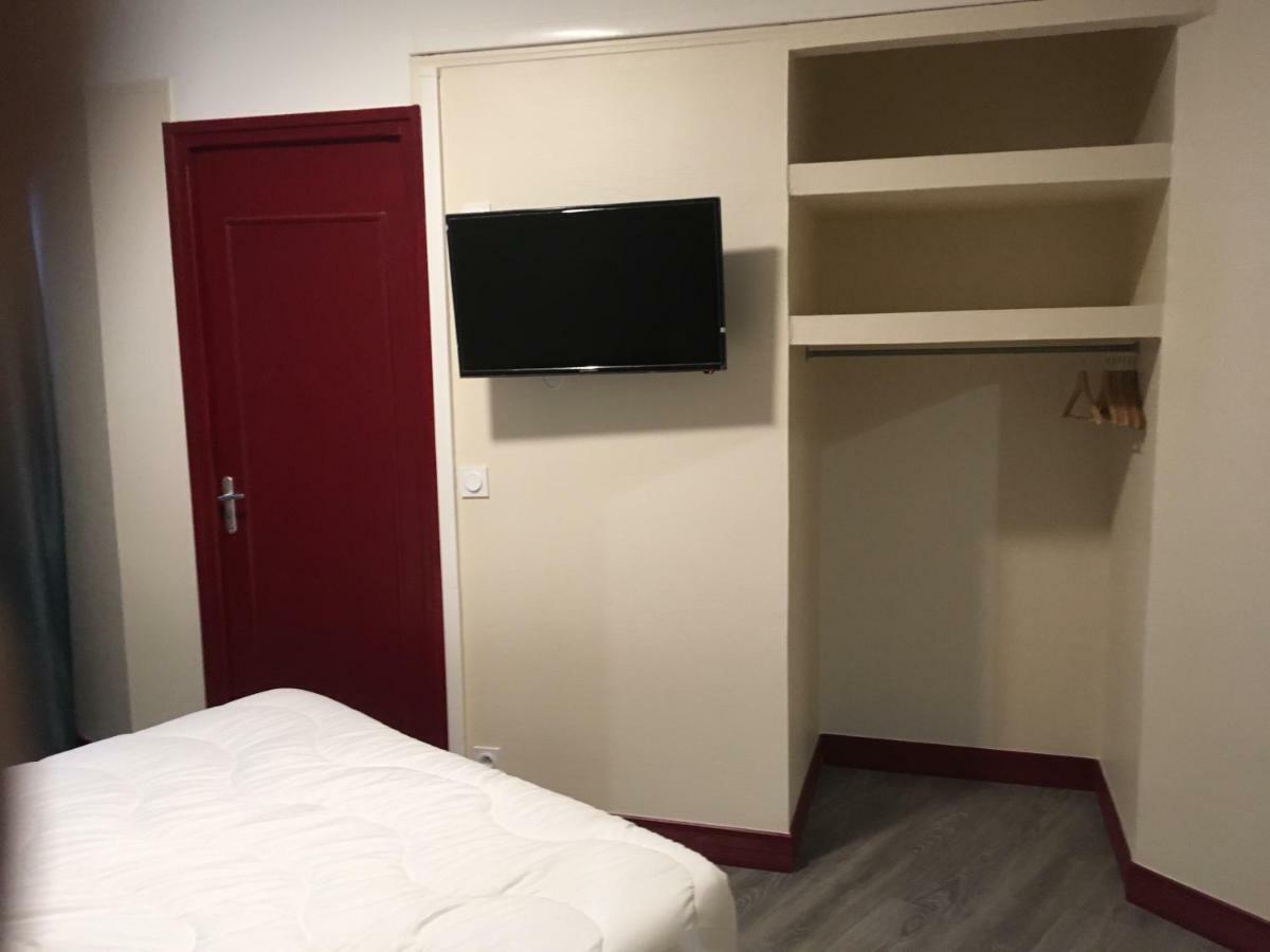 Hotel De Strasbourg Aulnay-sous-Bois Luaran gambar